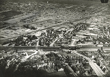 1928, Bahnhof Walle und im Hintergrund die Flächen, wo heute der Verein Walle e.V. tätig ist (Quelle: Staatsarchiv Bremen)
