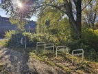 Neue Fahrradbügel am Husheerweg (Wegeverbindung Mäusetunnel) © Hübotter